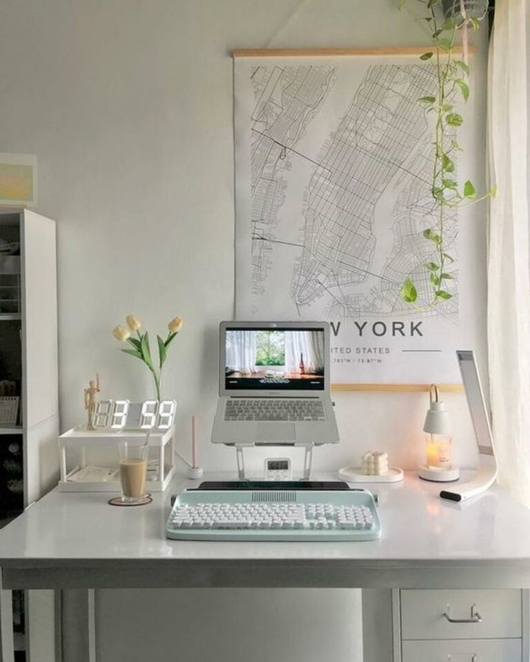 44 Elegant And Functional Laptop Desk Setups