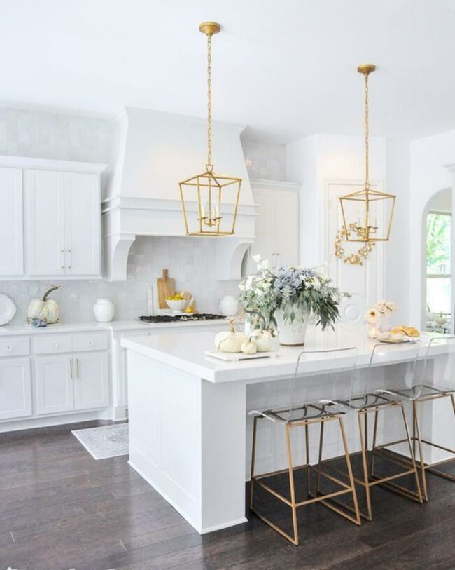 Gold Pendant Kitchen Elegance