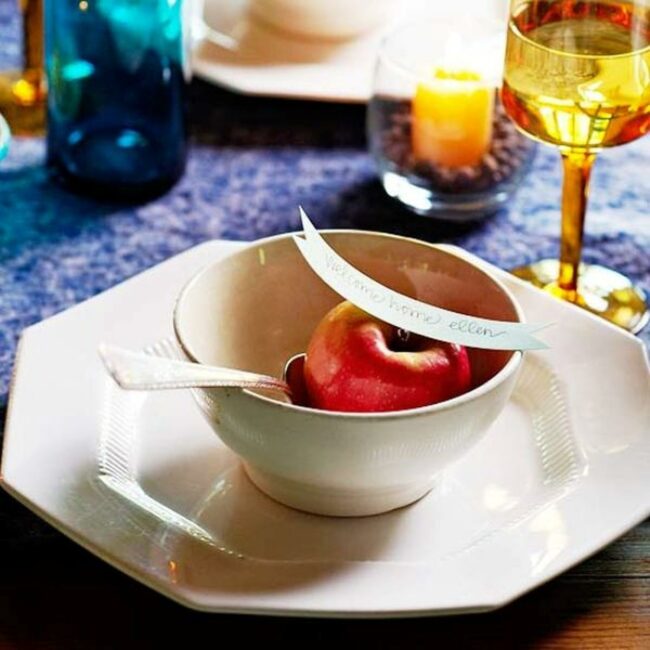 Red Apple Place Setting