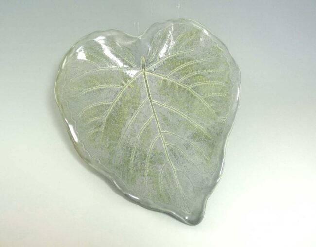 Transparent Green Leaf Plates