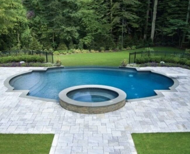 Curved Pool Oasis Retreat