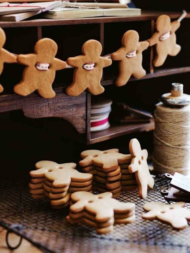 Dangling Gingerbread Cookie Display