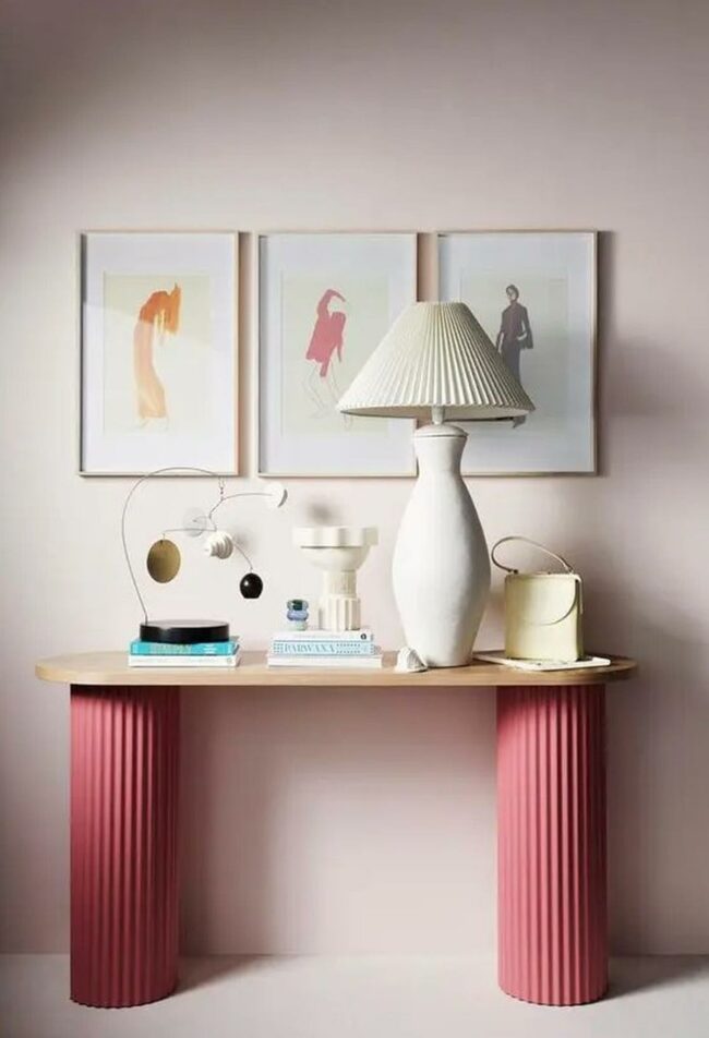 Pink Cylinder Legs Corner