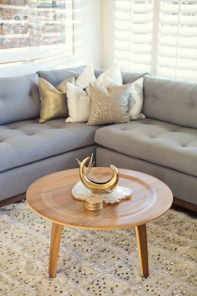 Golden Moon Neutral Lounge