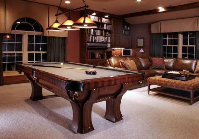 Mahogany Pool Gathering Room
