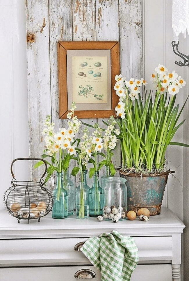 White Daffodils Cottage Corner
