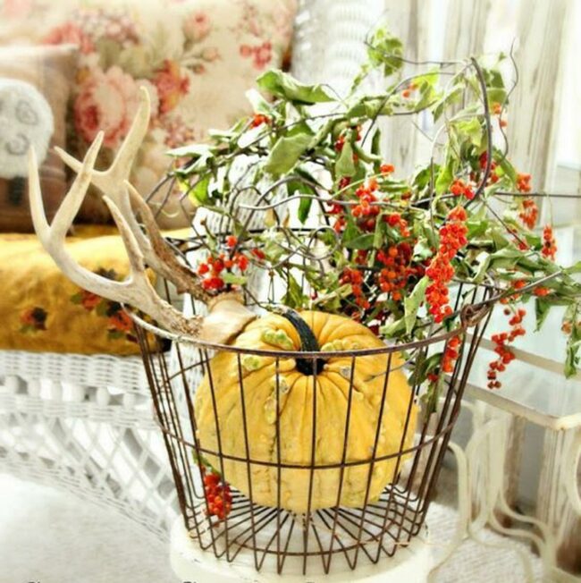 Sunny Autumn Farmhouse Nook