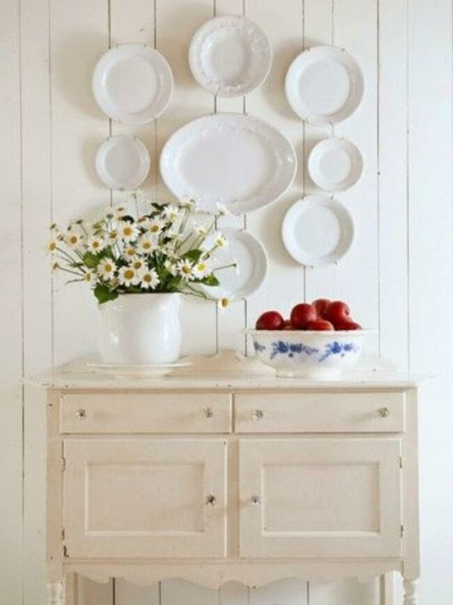 Creamy Cottage Charm Corner