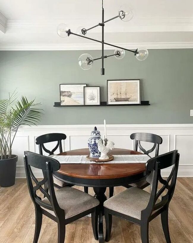 Green Walls Nautical Sanctuary