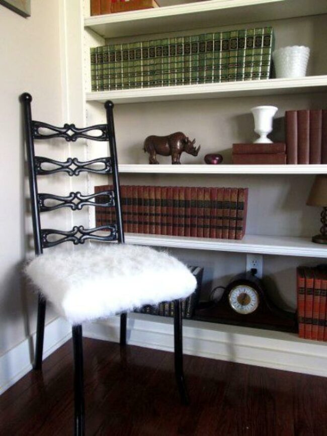 Vintage Black Reading Corner