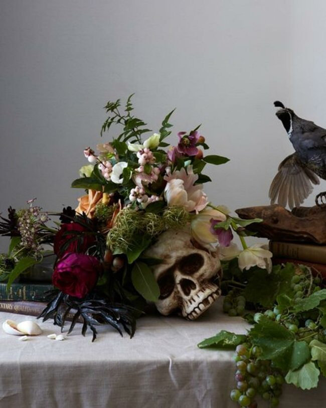 Skull And Roses Tableau