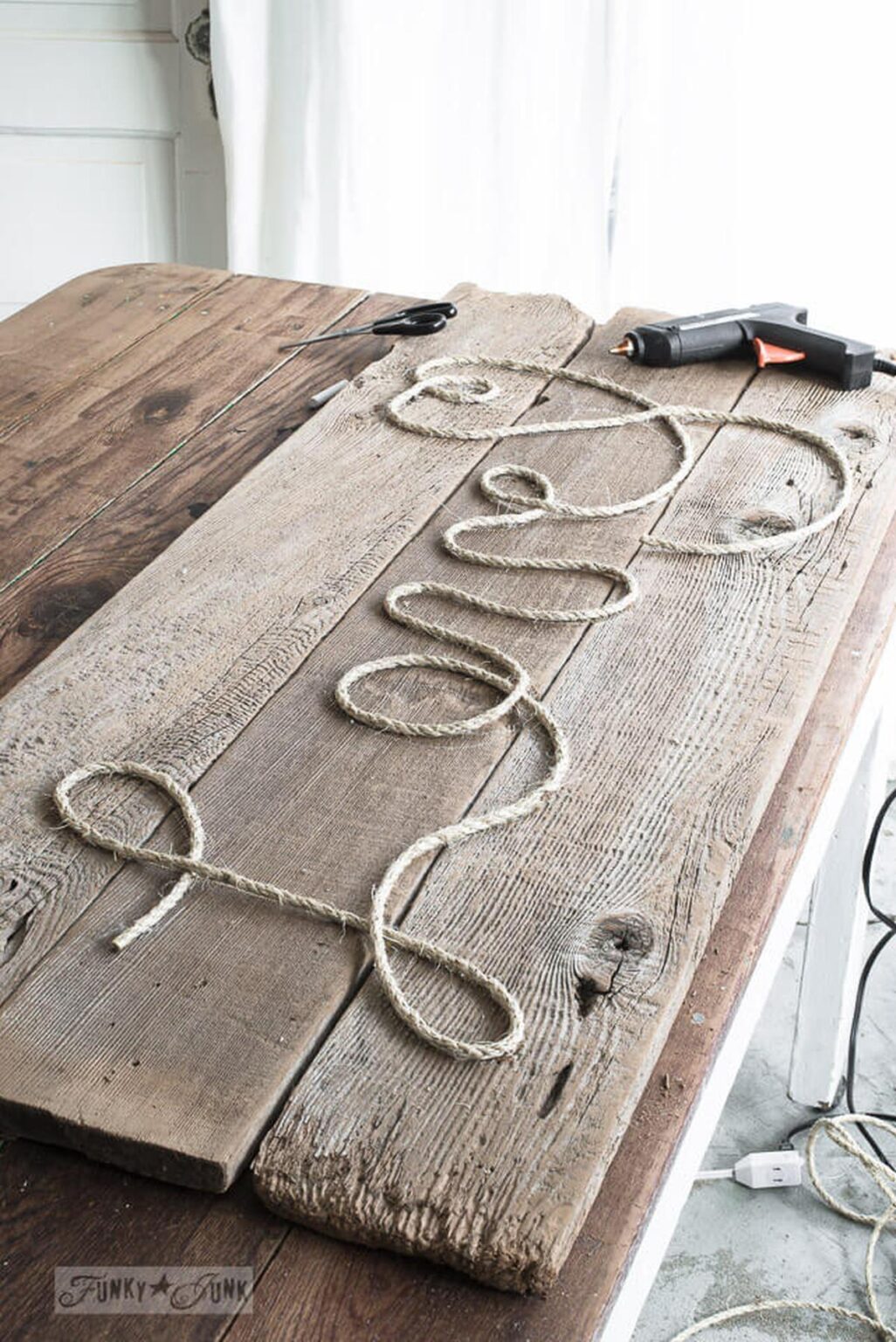 34 Rustic LOVE Wood Signs to Warm Your Heart and Home