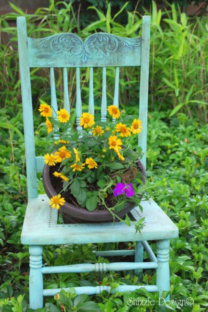 12 Unique Chair Planter Ideas to Elevate Your Garden's Look