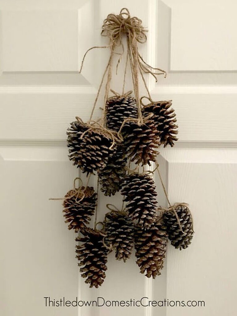 19 Fun Pinecone Crafts To Enhance Your Holiday Décor