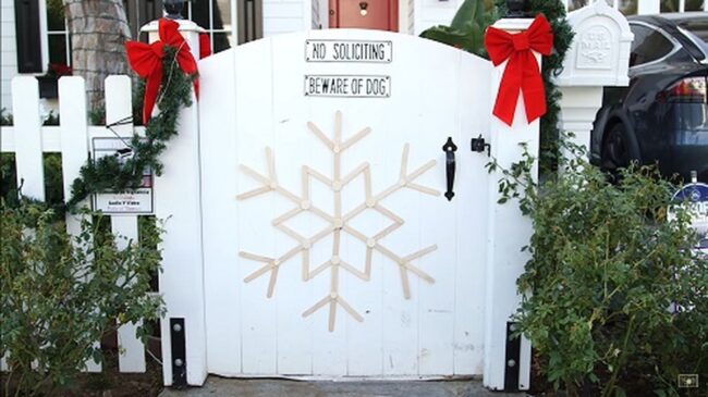 Winter Stick Snowflake Craft