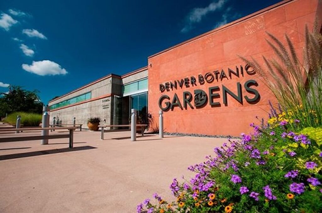 19 Breathtaking Botanical Gardens in the World to Explore