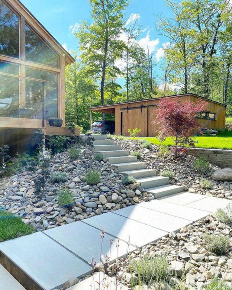 34 Stunning Landscaping Ideas with Rocks for a Dream Garden